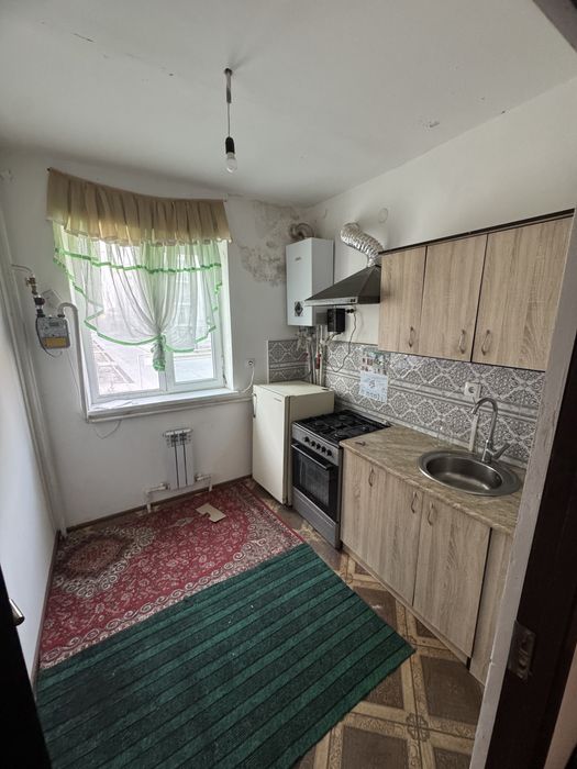 Qiziltepa Davlat xizmatlari orqasidan 3 xonalik uy sotiladi