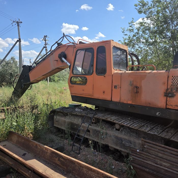 Продам экскаватор ЕК 400