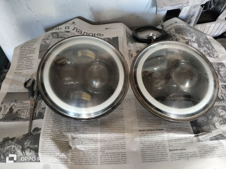 Продам фары на ниву