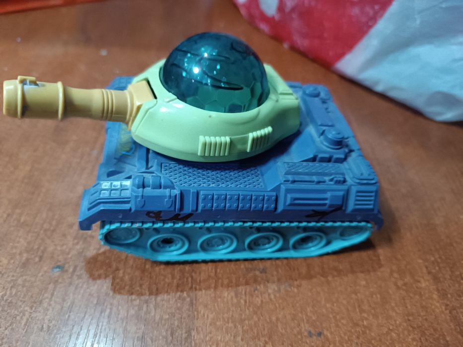 Машинки в новом состоянии