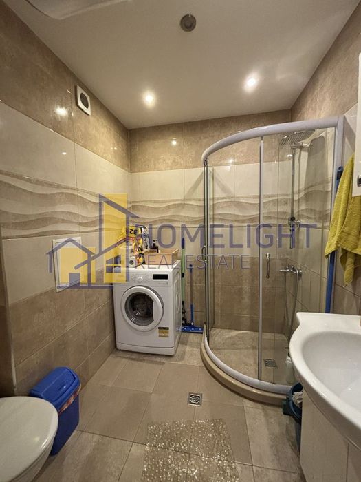 Тристаен апартамент в кв. Зона Б5