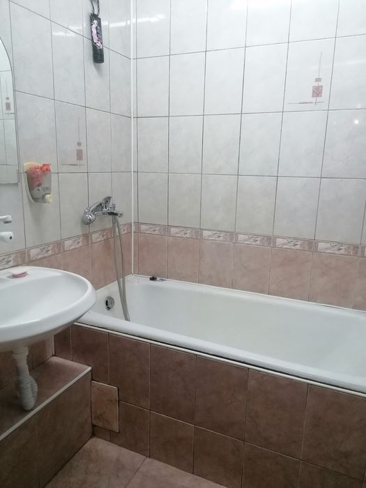 Продавам двустаен апартамент в Шумен /панелен / в отлично състояние !