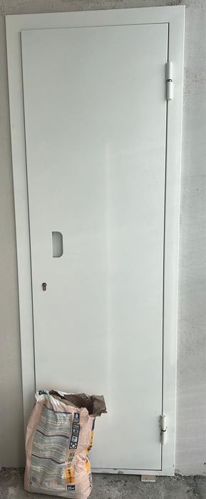 Дверь металическая