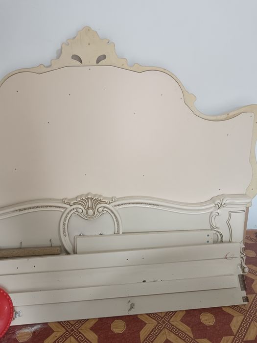 Спальный кровать б/у