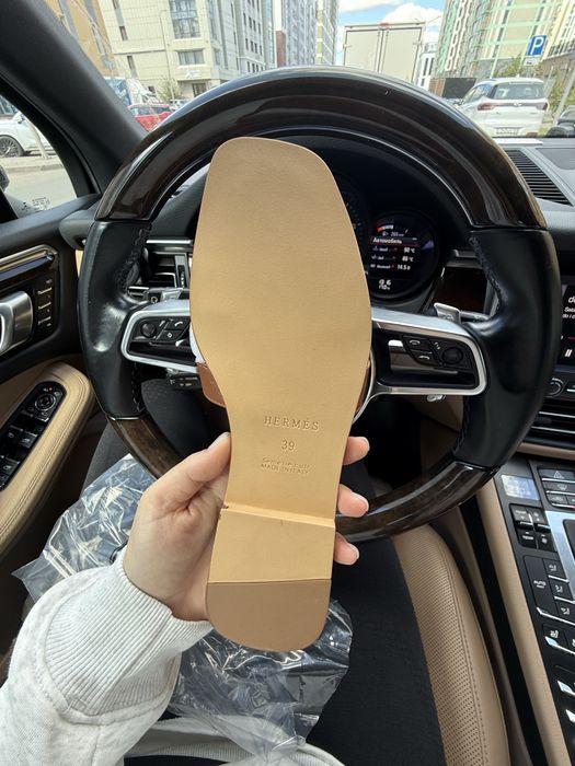 Шлепки босоножки hermes