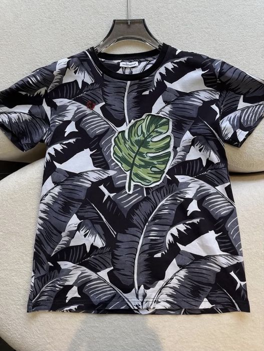 Футболка дольче на 9/10 лет