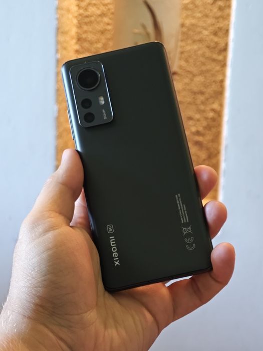 Xiaomi 12 8/256 gb
