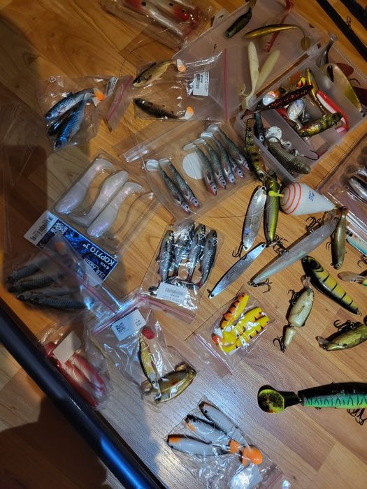 Vand undite una de dat la bat una de dat la spining si naluci