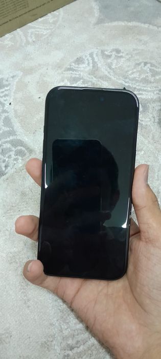 Продам айфон 15 128 гб