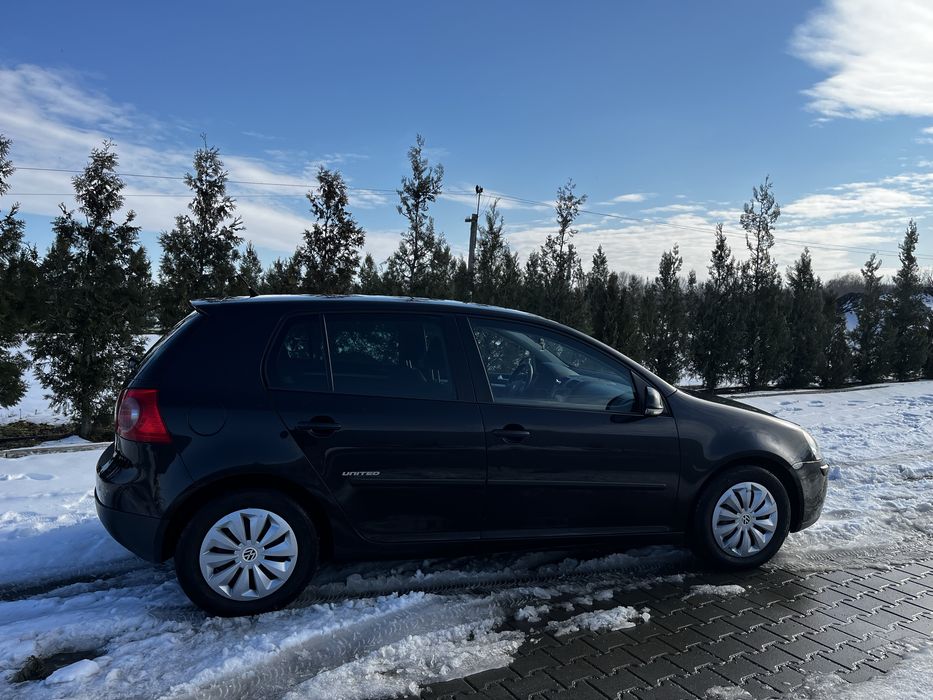 Volkswagen Golf 5 1.4 TSI 122 CP – Ediție United