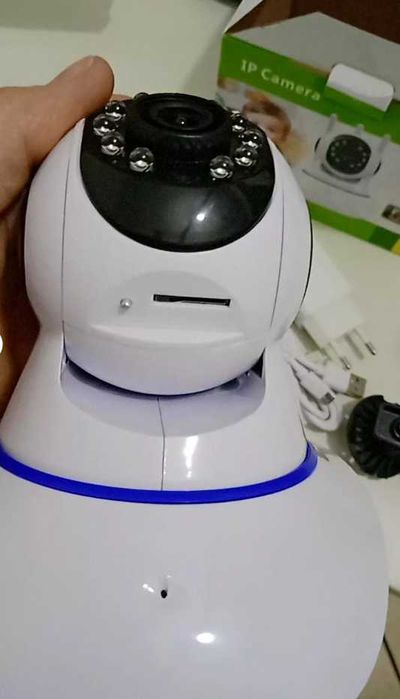 Охранителна камера с нощно виждане за домашно видеонаблюдение