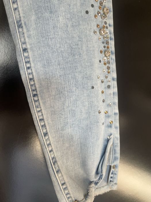 D & She дънки с камъни