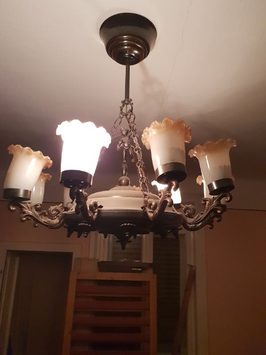 Candelabru deosebit din bronz masiv !!