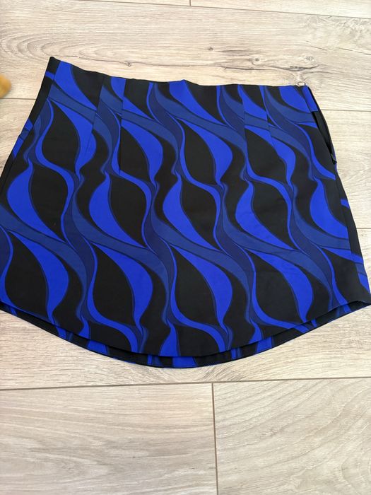 Пола ZARA, размер M