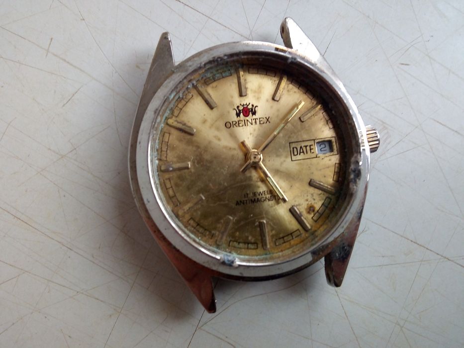 Неработещи часовници и верижки Ruhla, ВОЛНА, WOSTOK, Romano