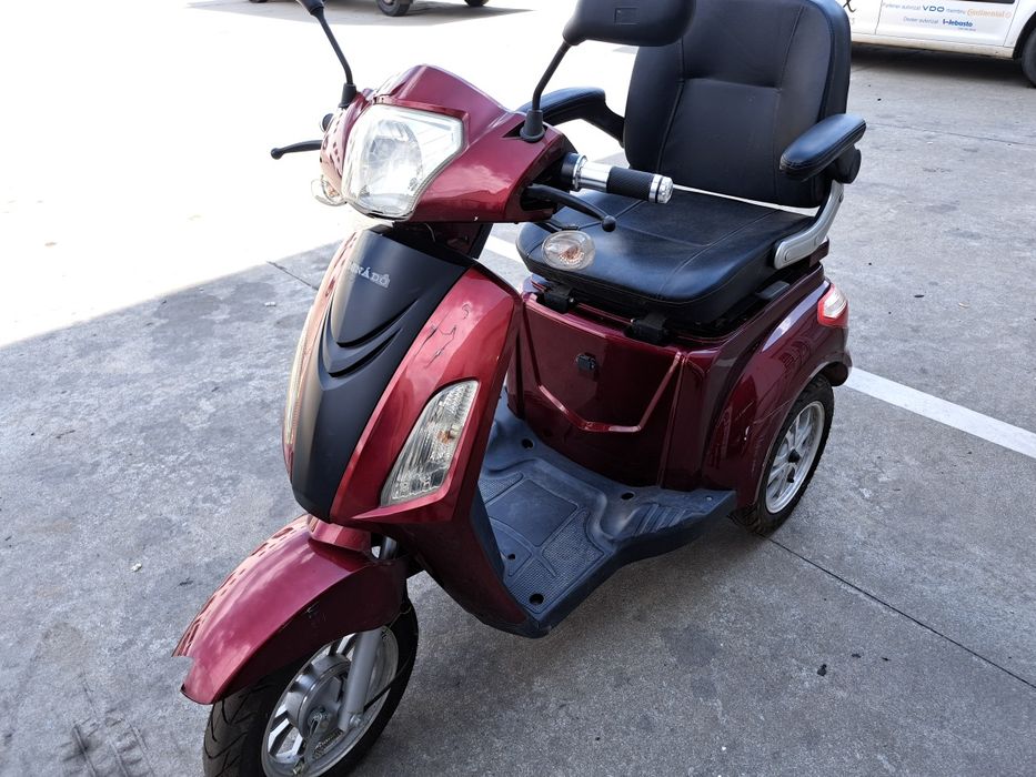 Triciclu electric