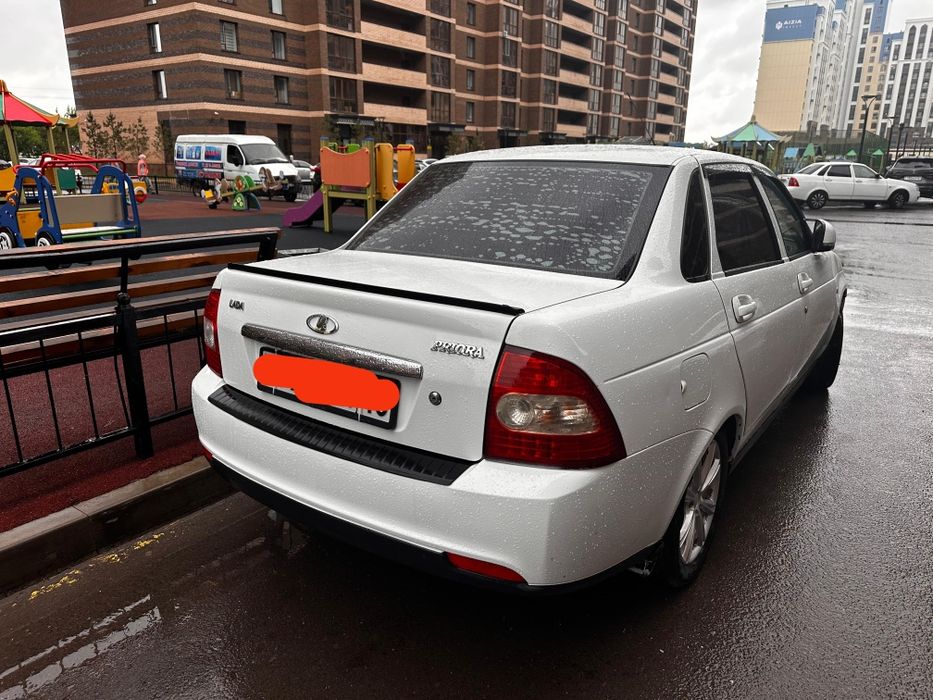 Продам лада приора 2поколение