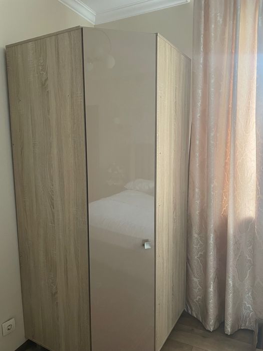 Угловой шкаф с тумбами