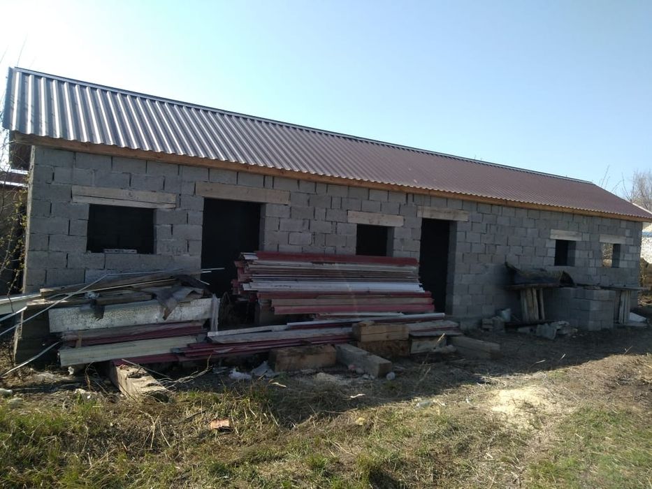 Продам дом двух этажный