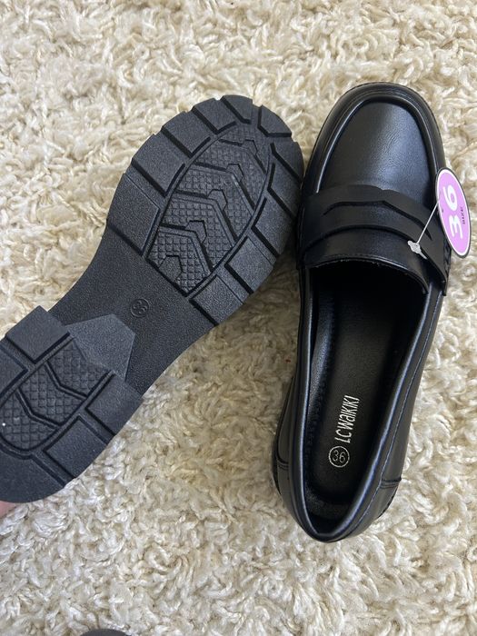 Мокасини чисто нови размер 36/37