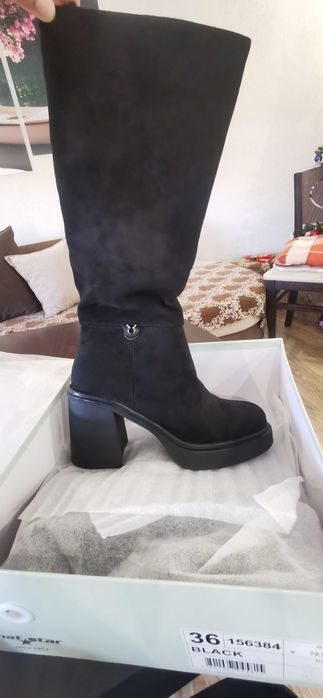 Женски ботуши нови