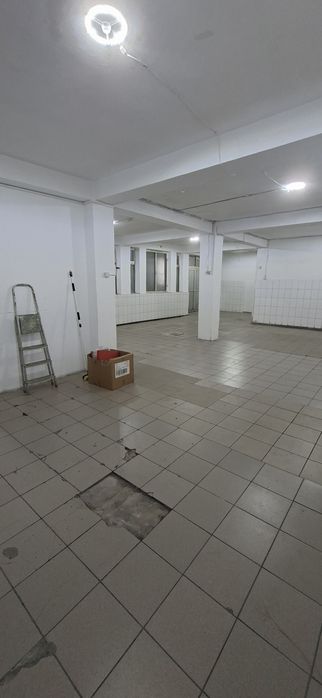 Spatiu de inchiriat 200 mp