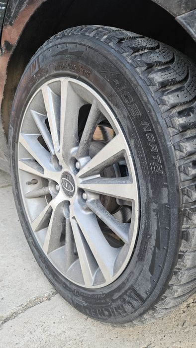 Продам автомобиль Kia