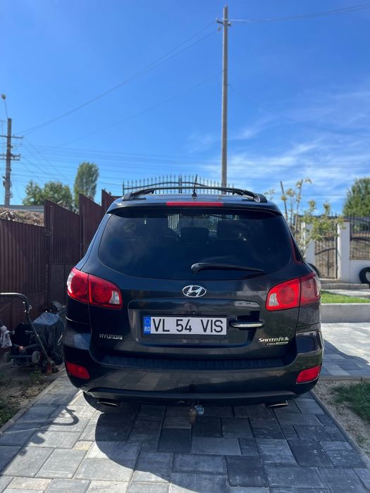 Vând Hyundai Santa Fe 2