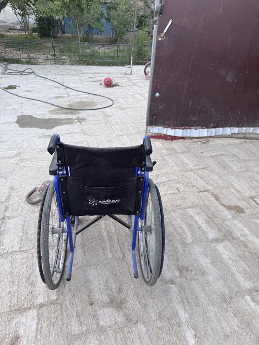 Инвалидный коляска