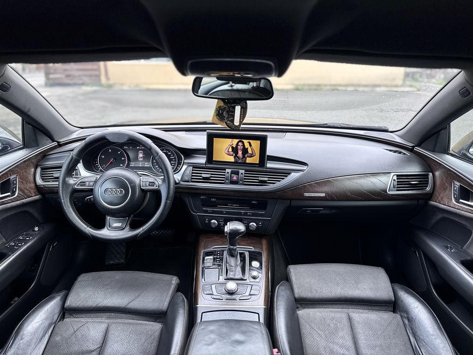 Audi A7 - Pachet rs7 - 3.0 quattro 245 cp - an 2012
