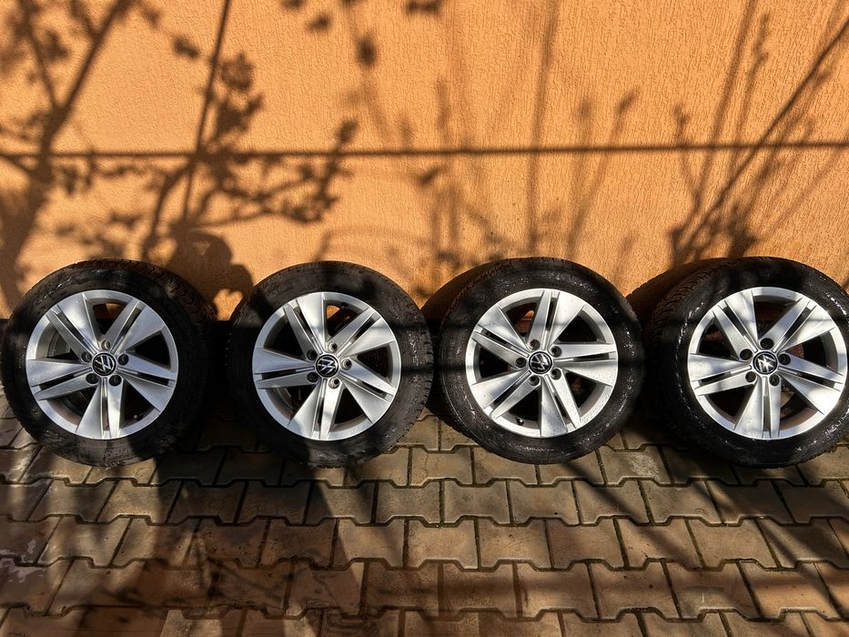 Vand jante plus cauciucuri iarna VW Golf 8 R16