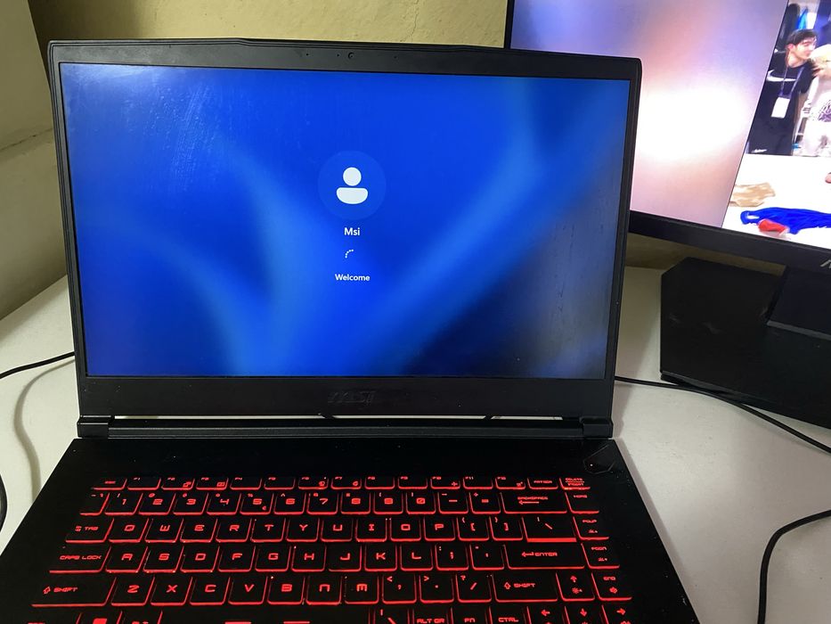 Laptop gaming MSI Thin GF63 12VF i7, RTX 4060 cu garantie