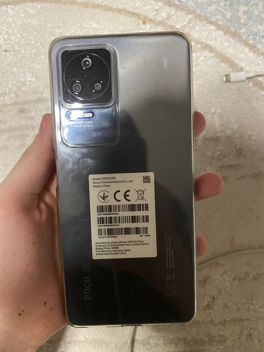 Продам Poco F4 с коробкой