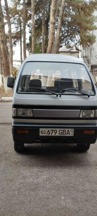 Автомобиль Дамас. Биринчи выпуск. Корейский вариант.