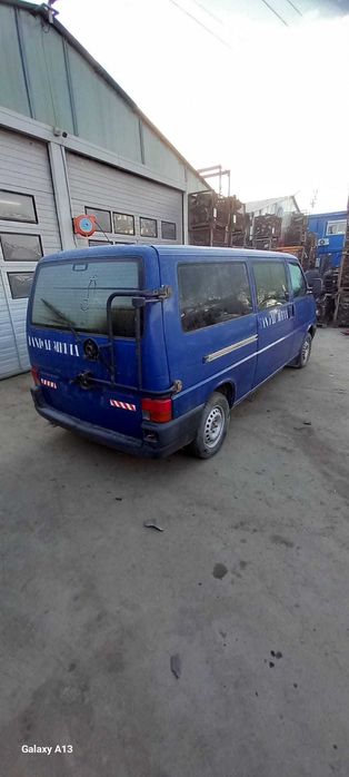 VW T4 MOTOR 2.5 TURBO ,  SYNCRO AN 2003 Dezmembrez/Dezmembram