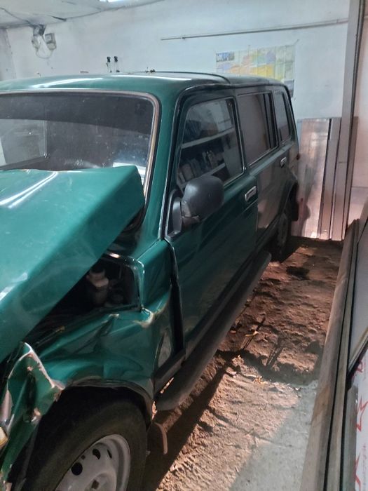 Нива 2131 5ти дверная