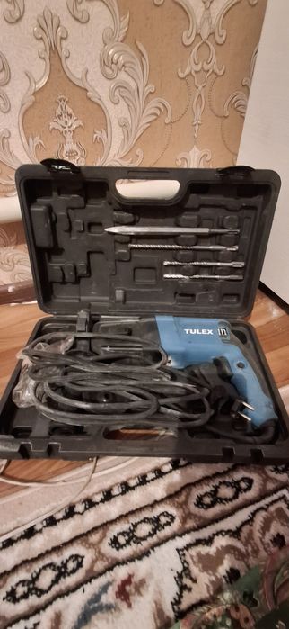 Продаю перфоратор