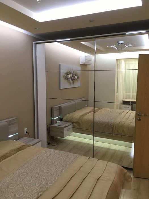 Дава се под наем Тристаен апартамент в София, Хиподрума - 130 кв.м за 1019.49 € - Снимка #4