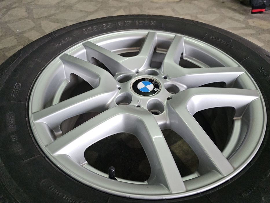 Джанти 17" цола със зимни гуми за BMW X5 E53