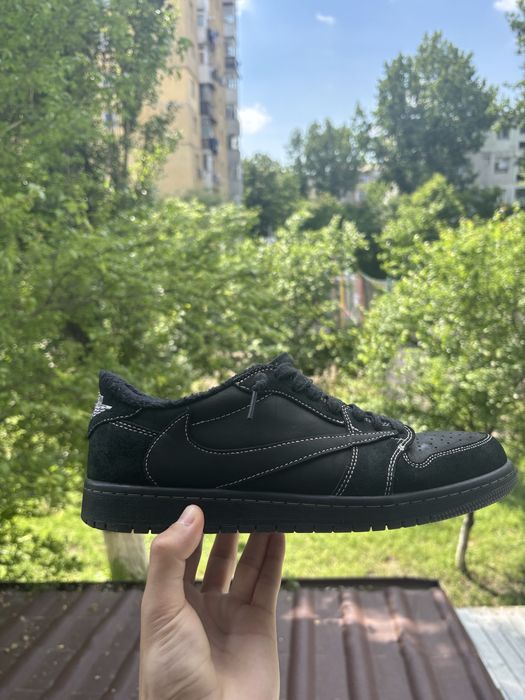 Air Jordan 1 Low Travis Scott Black Phantom