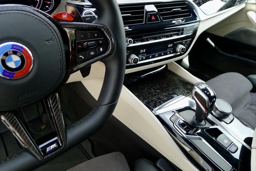 BMW-M5 CS 1000-1 в мире