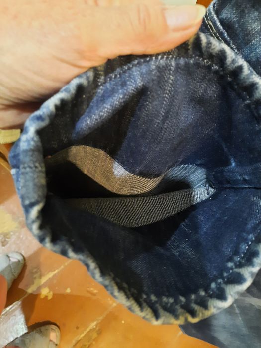 Джинсы D&G продаю