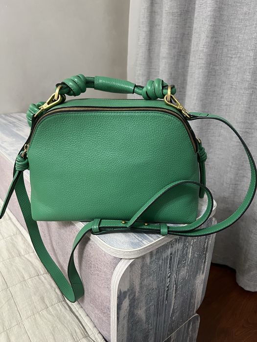 Продам дамскую сумочку coins