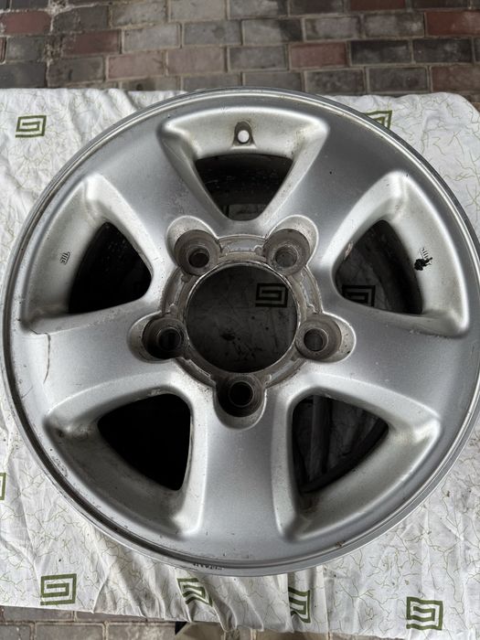 Продам диски от Land Cruiser J200, год 2008