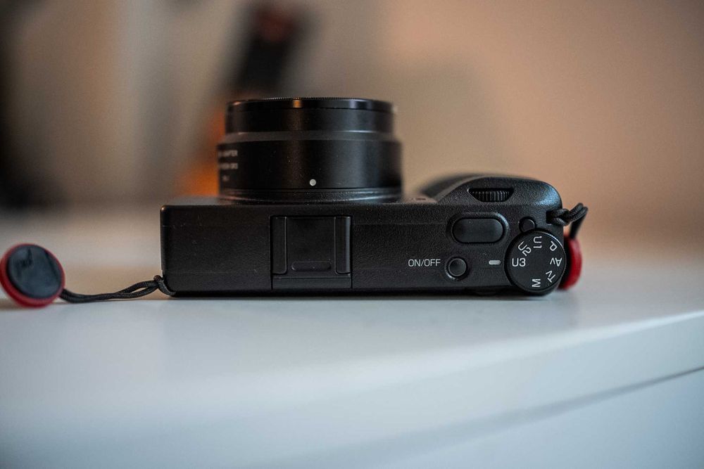 ricoh gr iii aproape nou