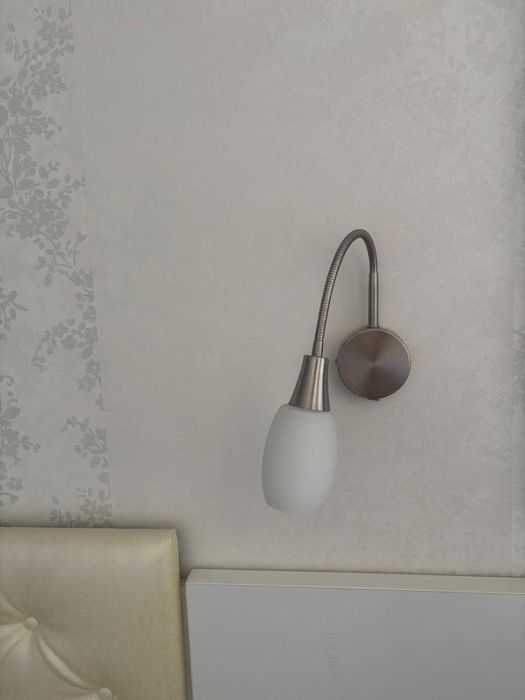 Стенна нощна лампа аплик