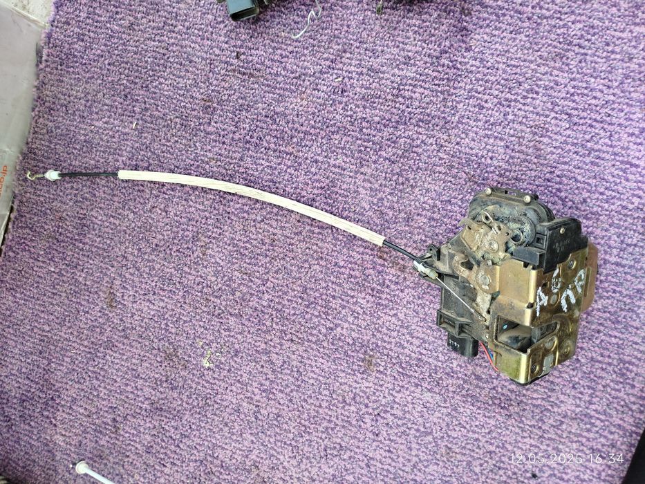 Продам Дверной замок