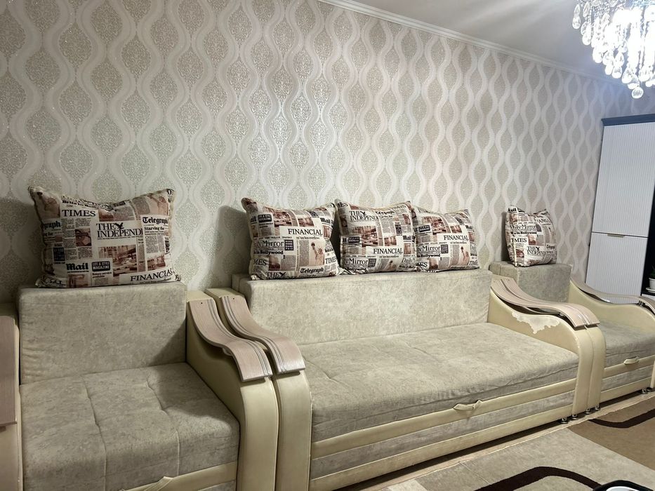 Продаю Диван и два кресло