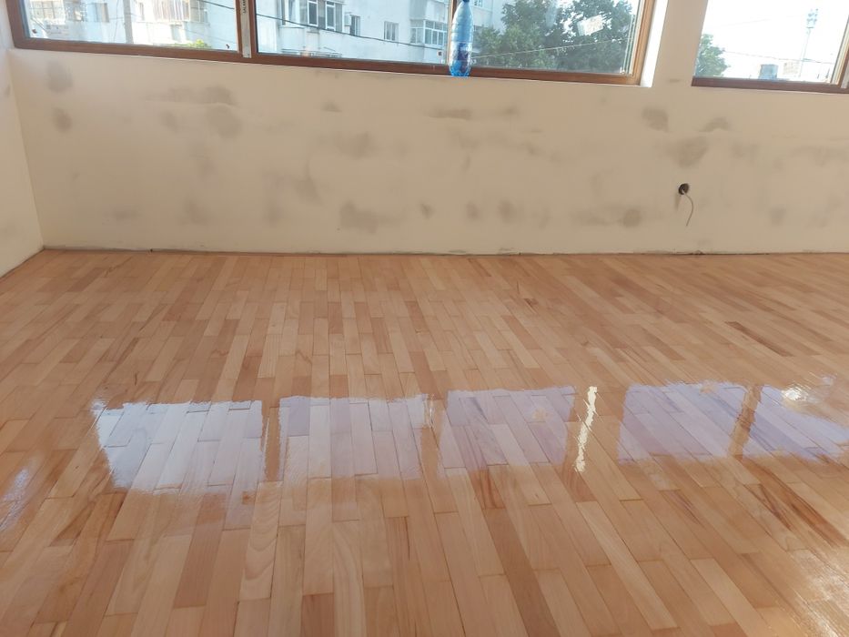 Raschetez Parchet Dușumele