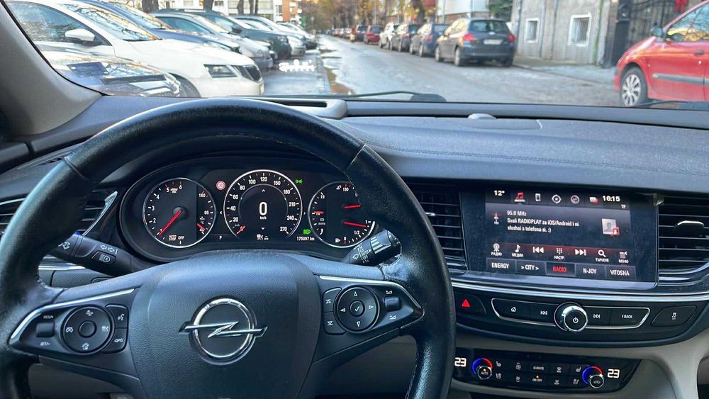 Opel Insignia Sports Tourer 2.0 Turbo D (170 к.с.), 2018 г. – Комби